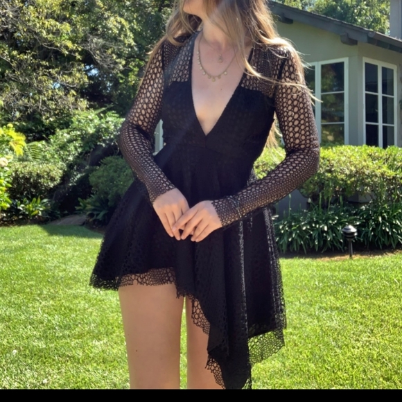 Athena dress - Picture 4 of 4